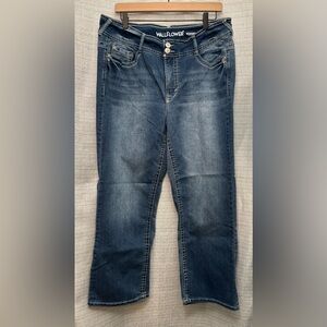 Wallflower | Luscious Curvy Bootcut Vintage Medium Blue Wash Jeans | 16 Petite